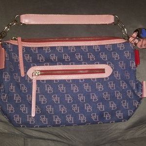 Dooney & Bourke Bag
